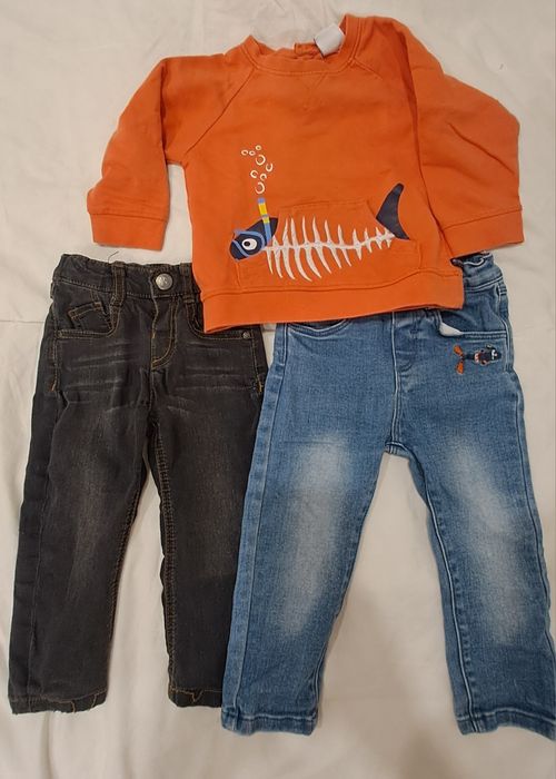 2 calças de ganga + sweat 18M