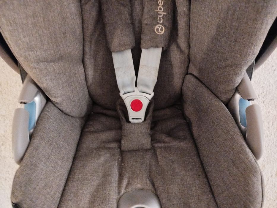 Cadeira Cybex Cloud Z Platinium