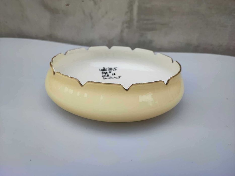 Klosz,art deco,huta Zawiercie,miodowy