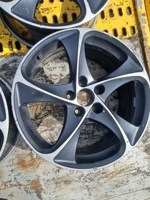 Диски R18, 5*112, ET 45, ЦО 70.