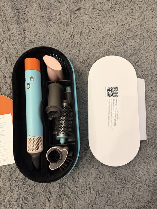 Продам Dyson Tiffany long airwrap