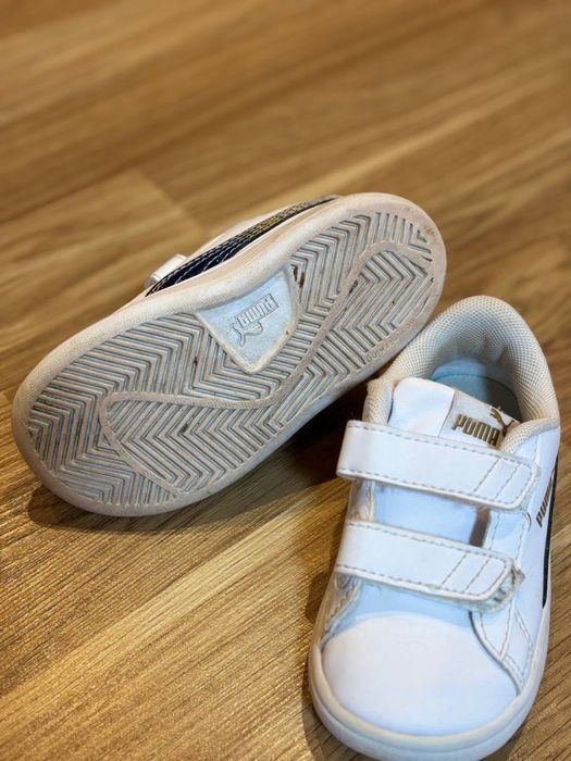 Дитяче взуття на дівчинку