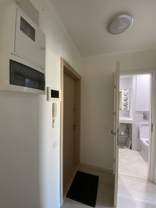 Продам 3к квартиру і кладовку, ж/м Перемога-4, бул.Слави 3, 72м2