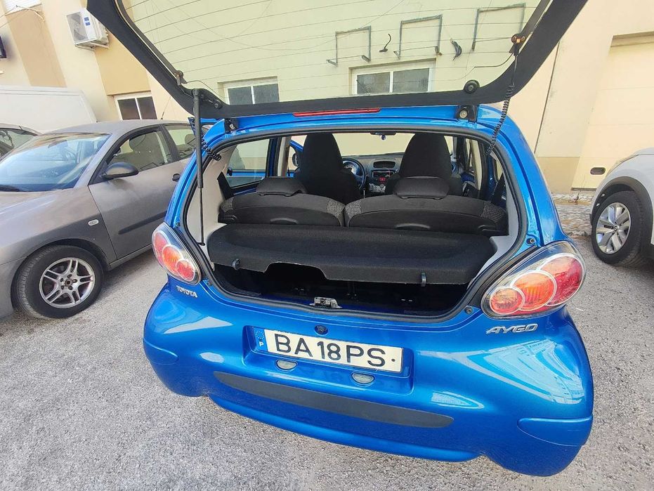 Toyota Aygo 1.0 Gasolina, super económico, 100000km