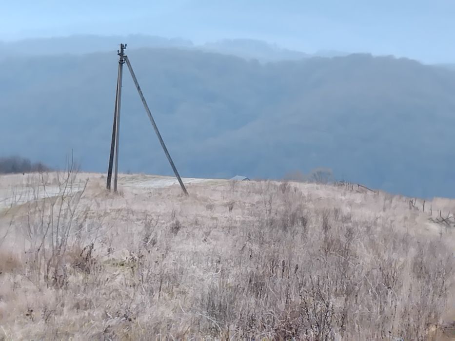 Продаю земельну ділянку  на березі річки  Латорица  у Свалява