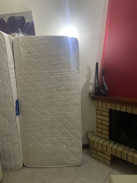 3 colchões por 350 euros (preço negociável)