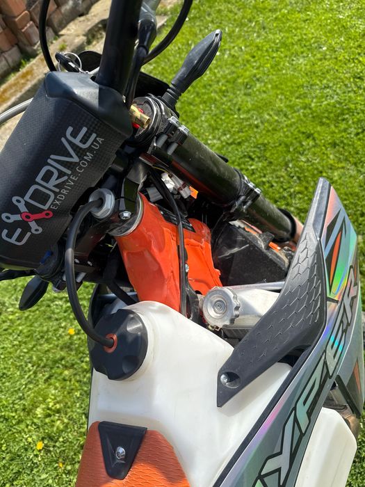 Мотоцикл Hyper300NS