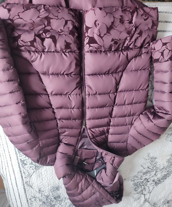 Продам жіночі куртки