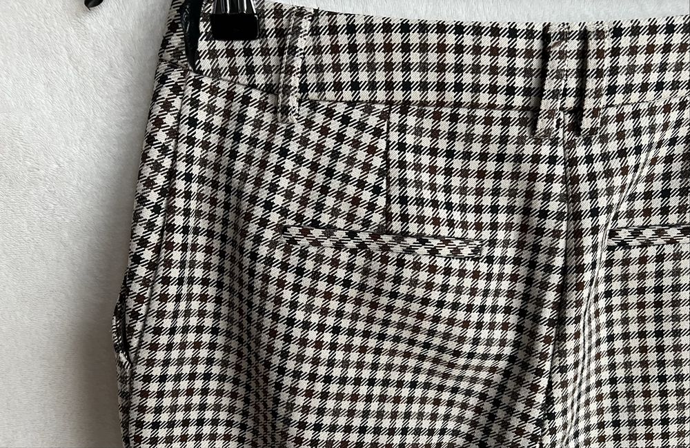 Damskie spodnie w kratkę