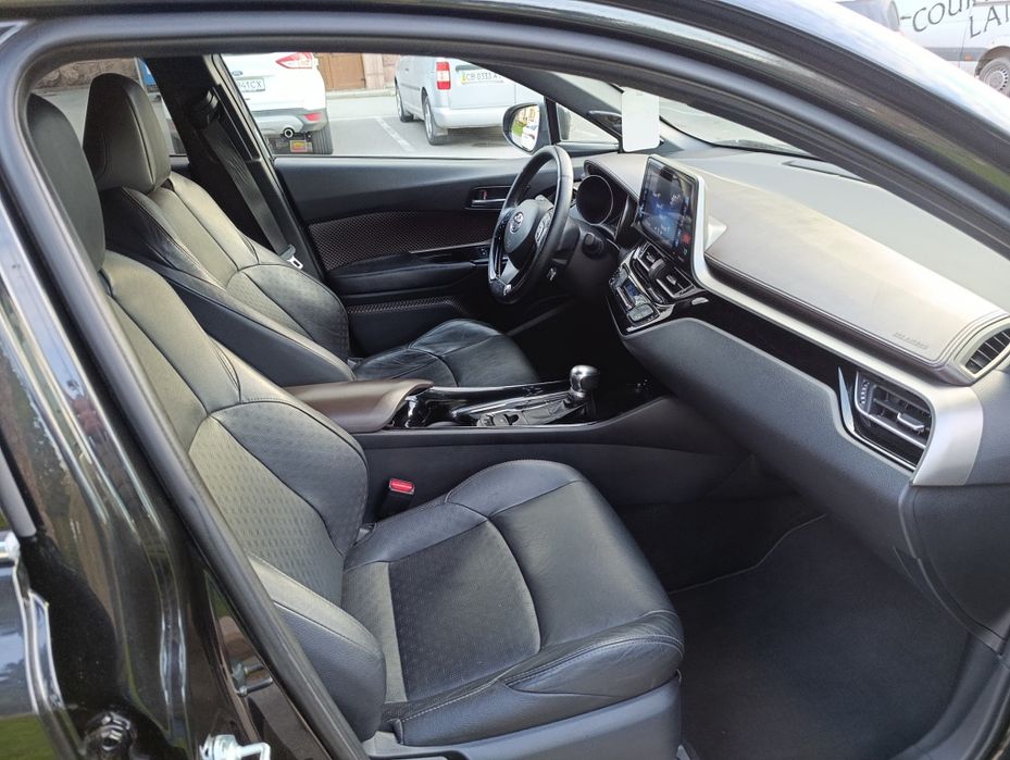 Продам Tойота C-HR! ORIGINAL!