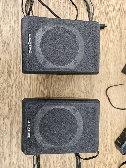Colunas de PC da marca Creative