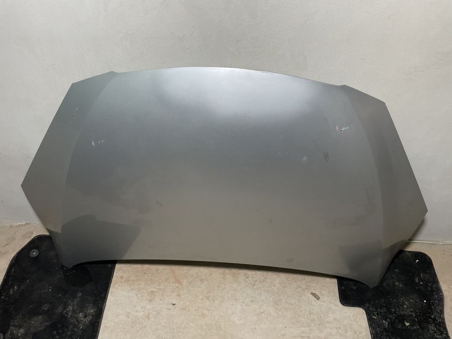 Капот Мазда 2 Mazda 2  2007-2011
