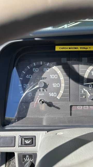 Mitsubishi Canter – Bom Estado | Pronta a Trabalhar