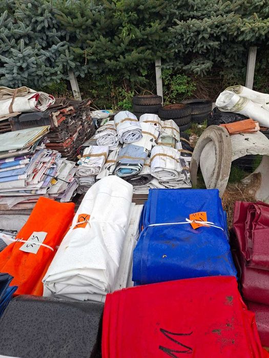 UŻYWANE PLANDKI – grube • mocne • mrozoodporne • uniwersalne