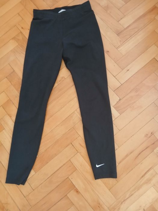 Czarne getry  S  61% bawełna  Nike