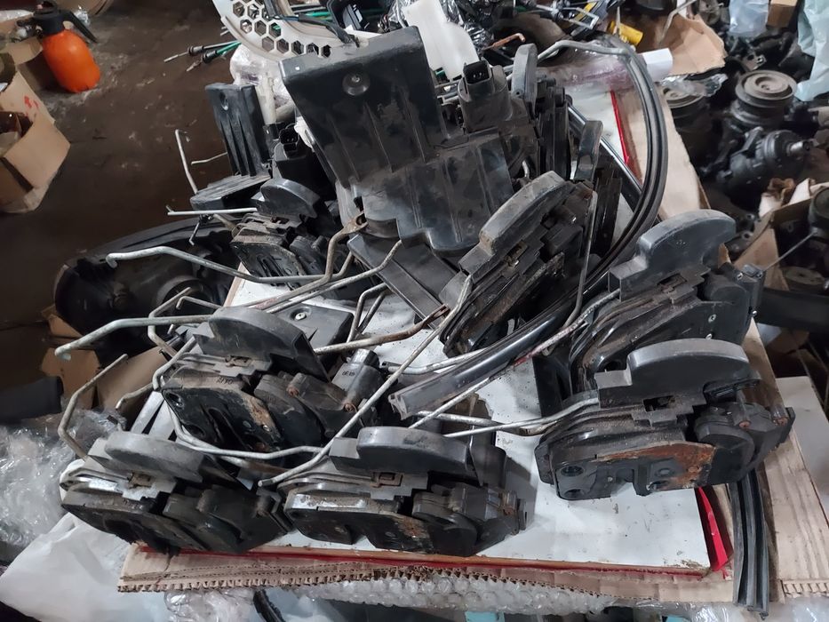 Замок двері кіа церато киа,kia cerato