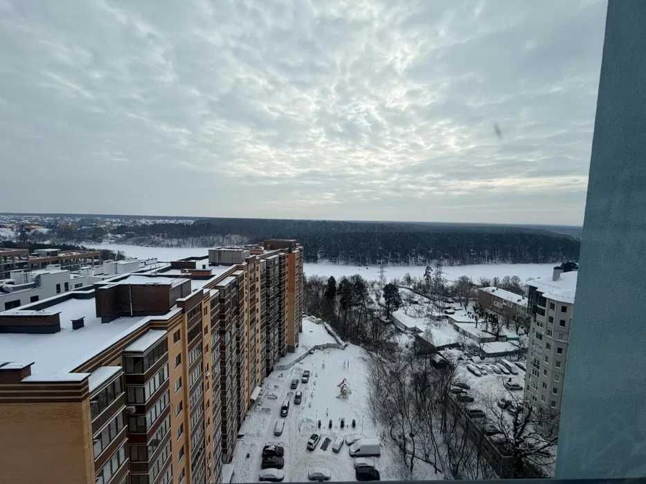 Продам квартиру ЖК Рівер Сіті