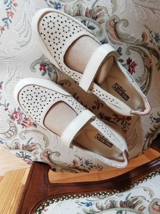 Buty damskie Pikolinos