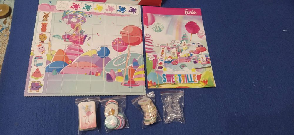 Gra planszowa "Barbie Sweetvile"