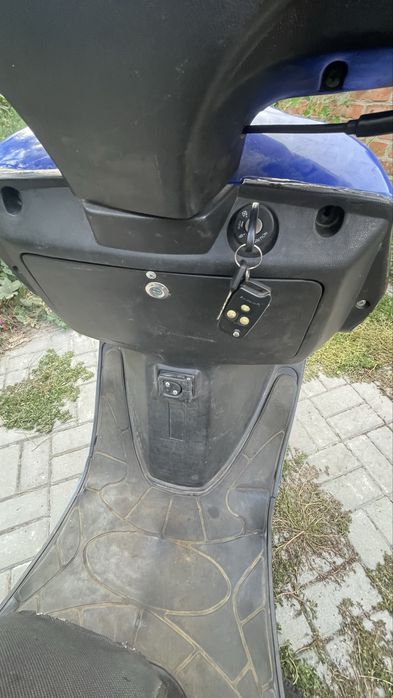 Продам скутер на ходу возможен обмен