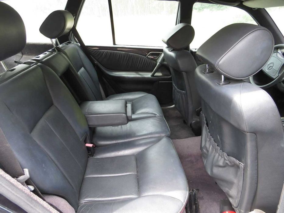 Mercedes E230 2.3 de 1997 - Peças Usadas