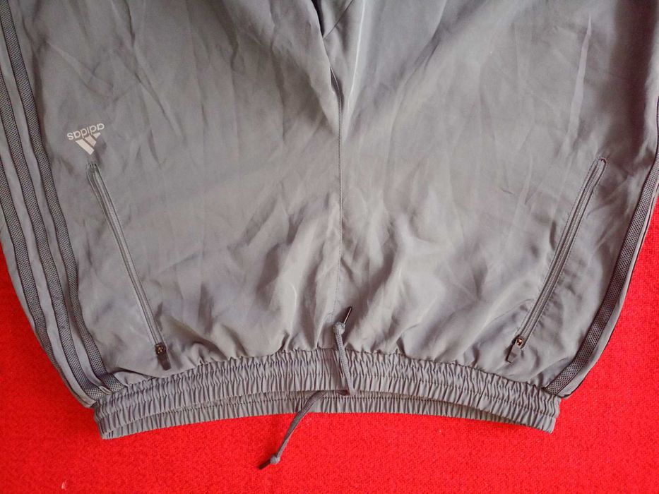 ADIDAS Spodnie dresowe r.L Stan BDB Okazja