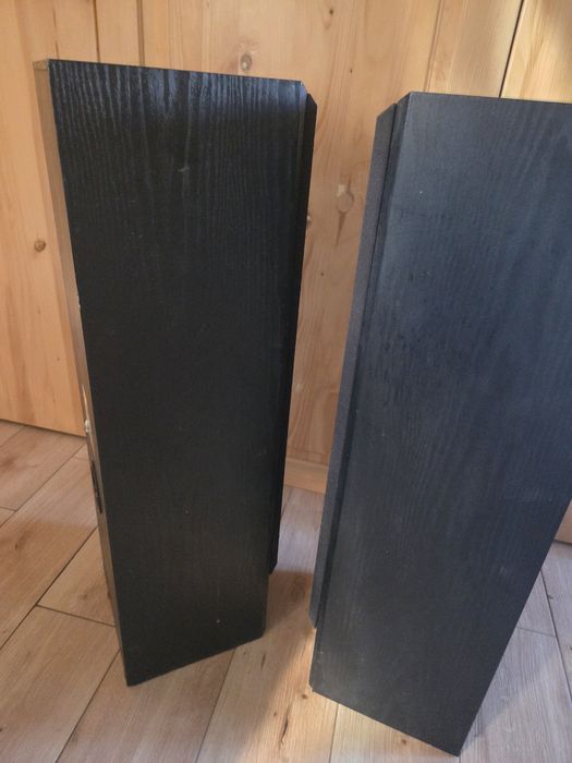 Kolumny Yamaha  ze wzmacniaczem YAMAHA. Cena za zestaw