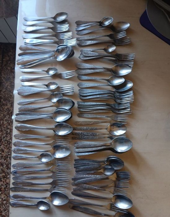 Кухонна утварь,посуд