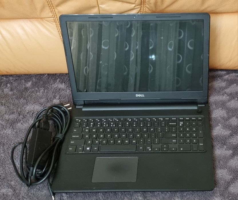 Laptop    Lenovo