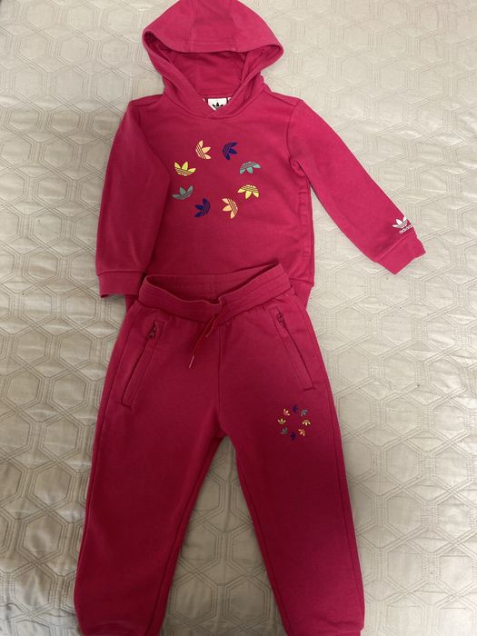 Спортивний костюм adidas на дівчинку оригінал