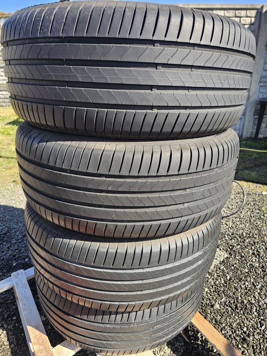 265/50R20 резина 23рік bridgestone