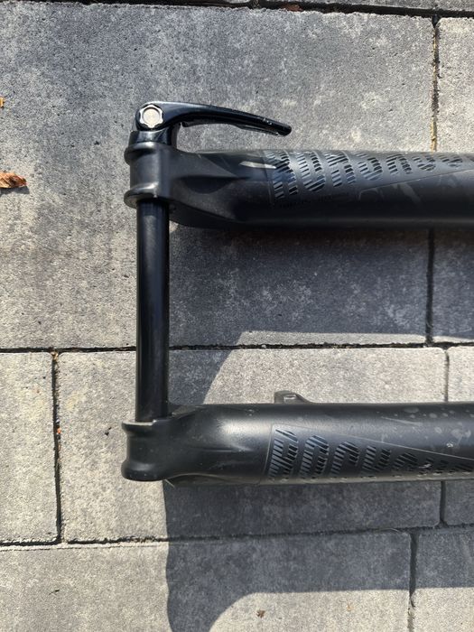 Rock shox Pike DJ 100mm 100x15 2-miesiące temu serwis