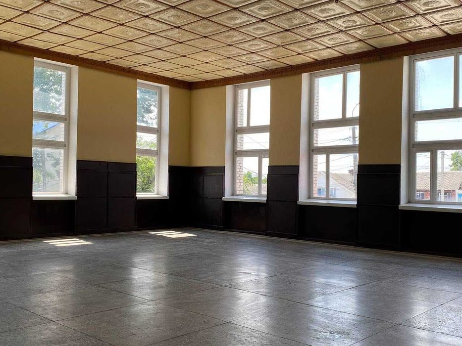 Нежитлове приміщення Дунаївці Центр.