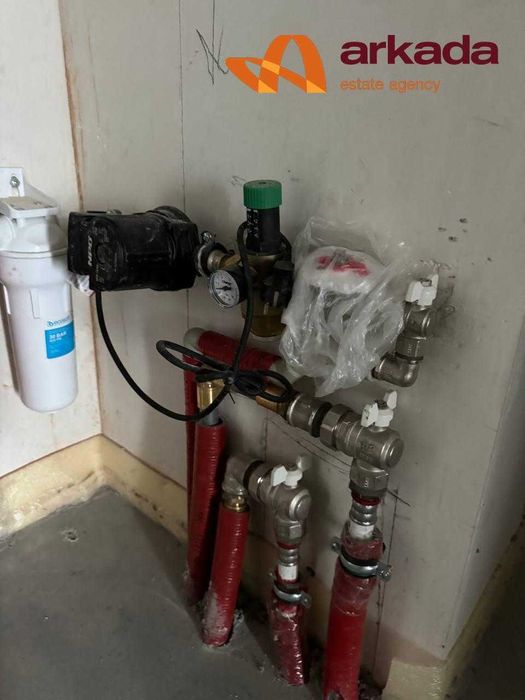 Продаж трьох кімнатної квартири в ЖК Манхетен під чистовий ремонт