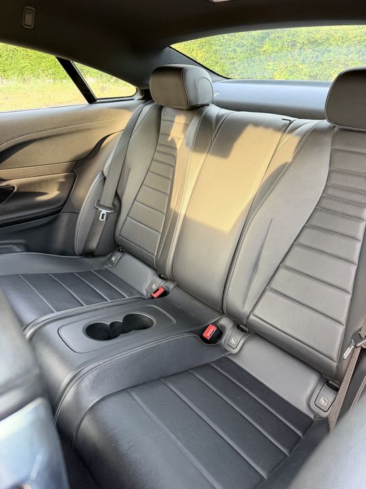 Mercedes E 220d Coupé AMG Line Nacional