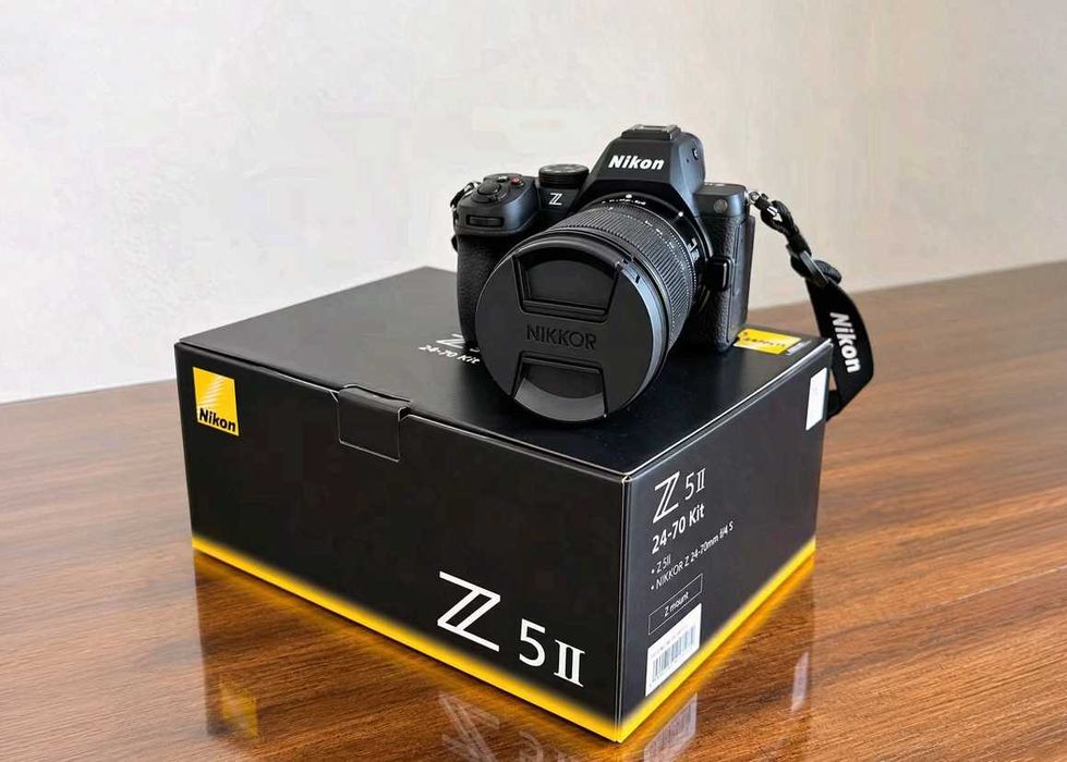 Nikon Z5 II + Nikkor Z 24-70 f/4 S - gwarancja, migawka 3604, zestaw