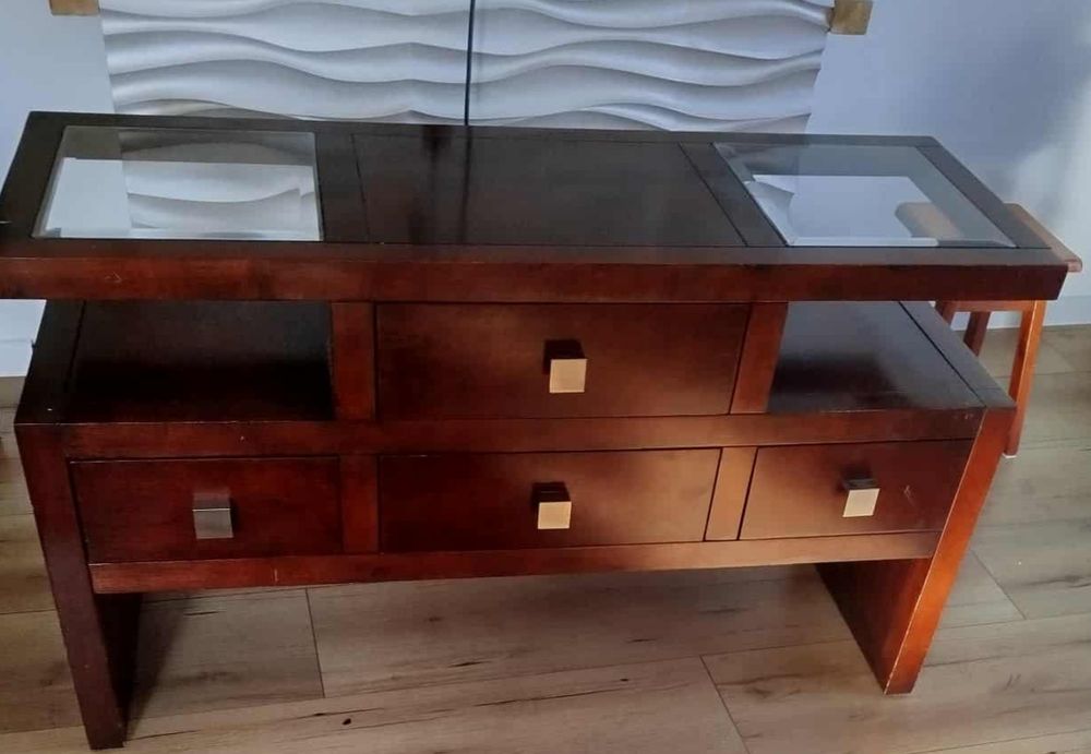 Sprzedam komodę/szafkę rtv