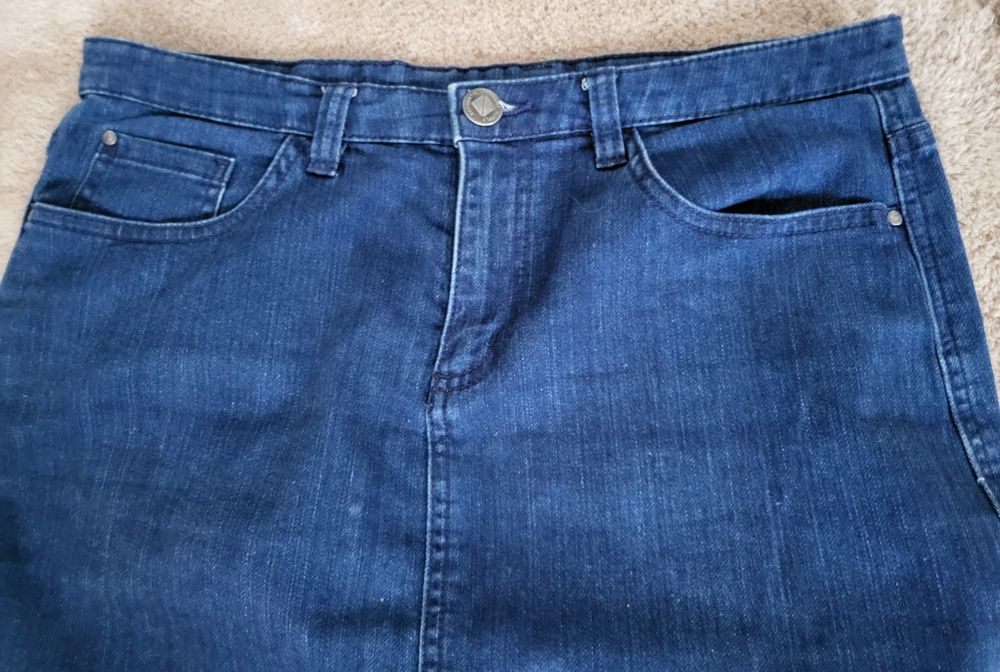 Spódnica   dżinsowa rozm 40 esmara