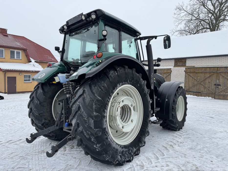 Rezerwacja Valtra t183 Versu Sprowadzony