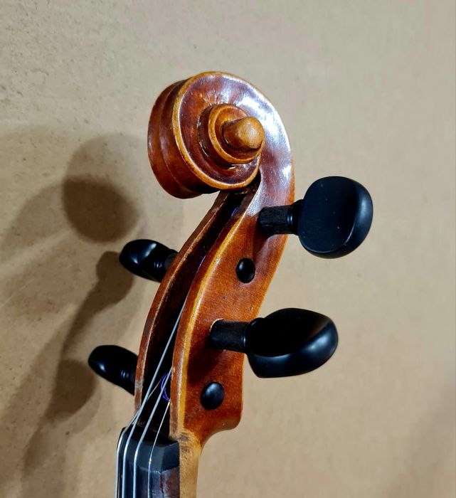 Skrzypce 4/4 Maggini