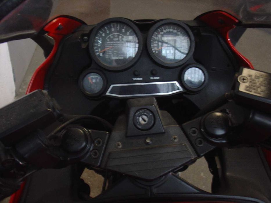 Peças Kawasaki GPZ1000RX