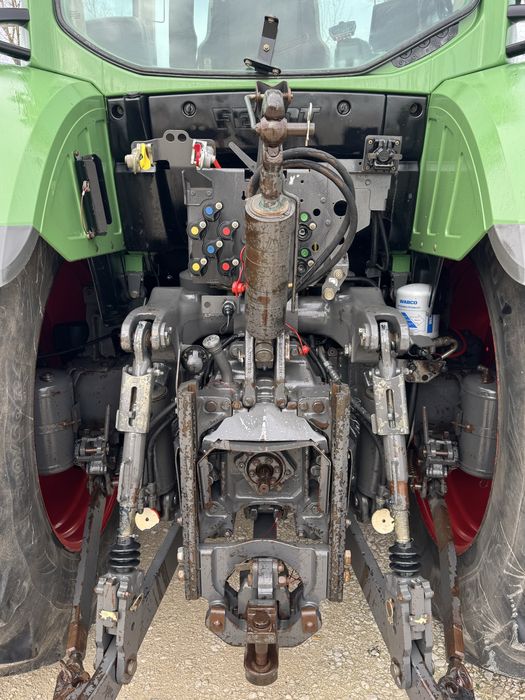 TRATOR FENDT 720 PROFI