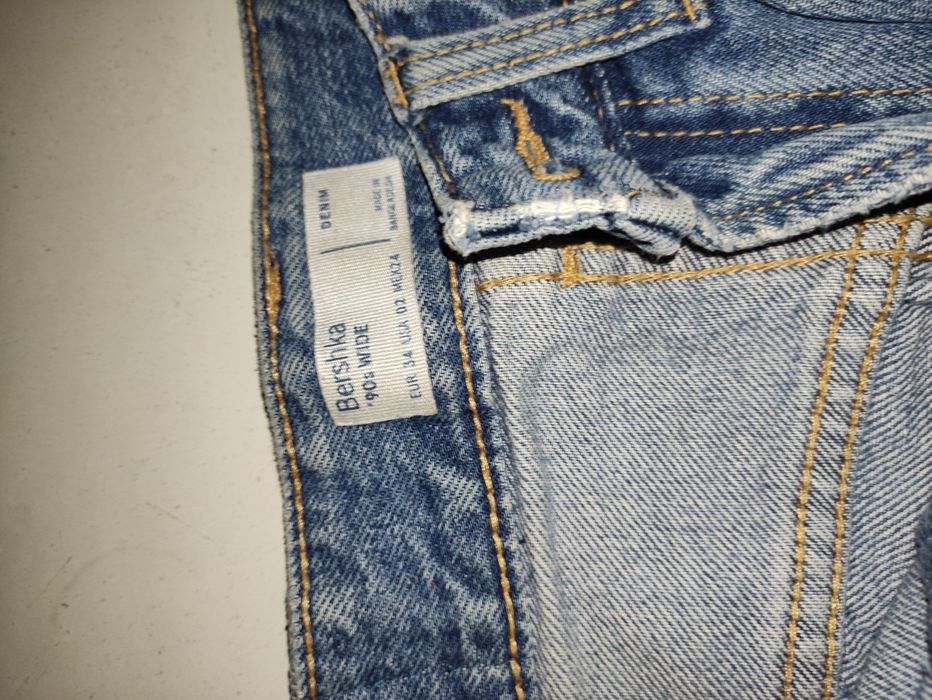Calças Bershka ganga - wide