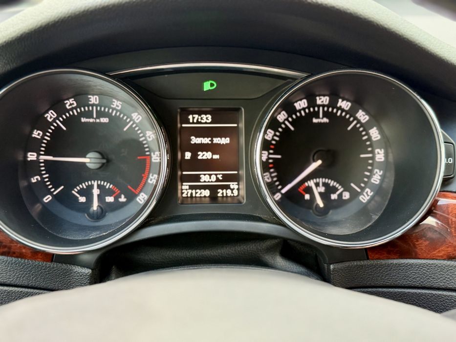 Продам Skoda Superb 1.6d Greenline