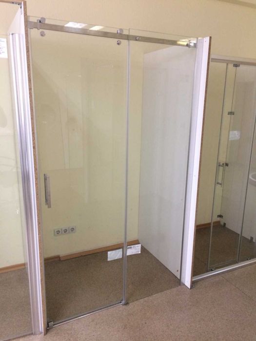 Душевые двери раздвижные GRONIX® от производителя.