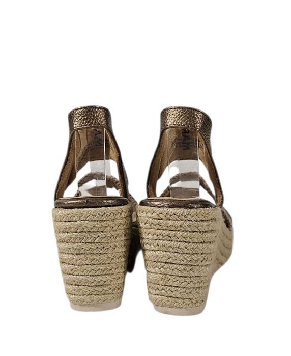 Nowe koturny marki Marco Tozzi. Rozmiar 37, kolor dark gold, 28370