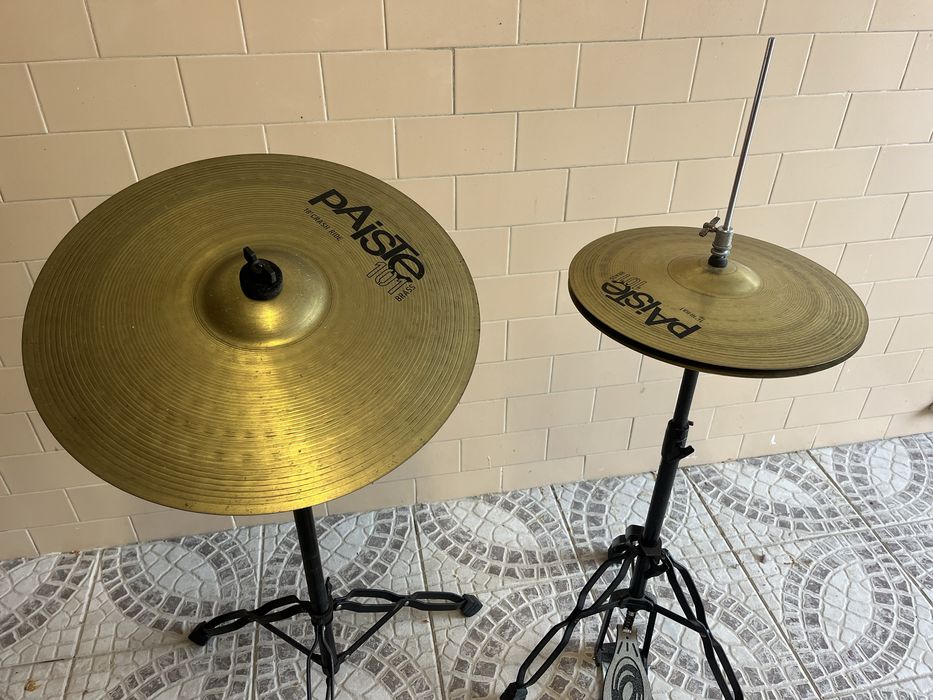 Bateria acústica
