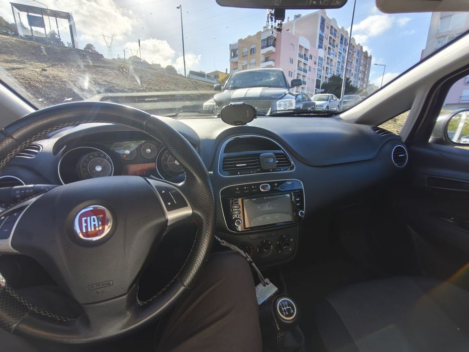 Fiat Punto 1.2 (2016) - 135.000km | Rádio Android | Mecânica Fiável