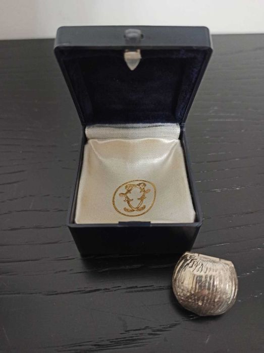 Avelã de Prata 925 estilo Relicário (Fabricação Leitão & Irmão)