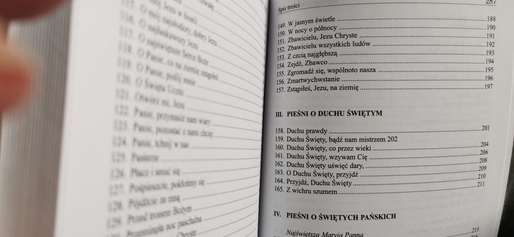 Śpiewam i gram Bogu Zeszyt 8
S. Ziemiański
Nuty